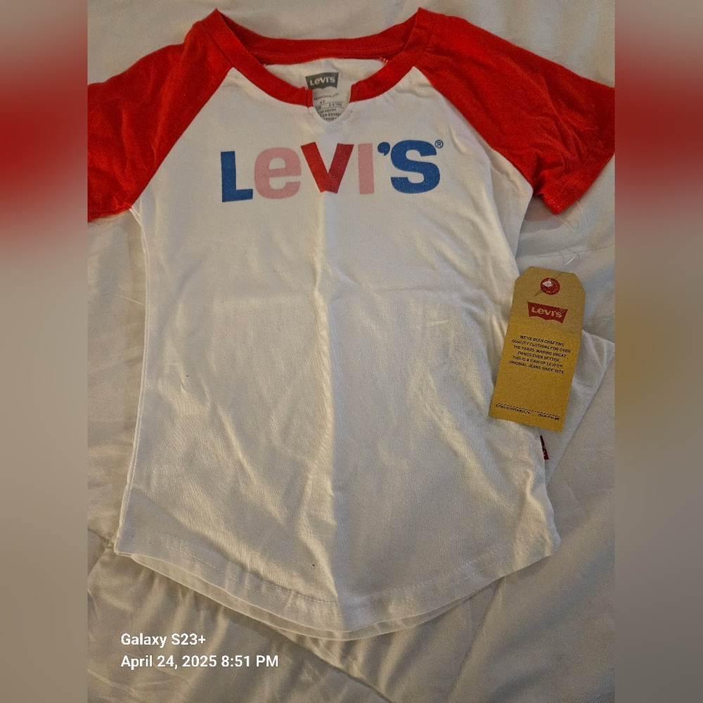 Levi's Red and White Kids Short Sleeve Tee